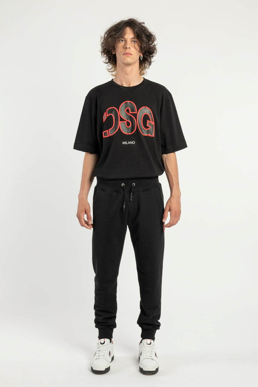 PANTALONE JOGGER DSG IN FELPA NERA CON PATCH ALTAFREQUENZA
