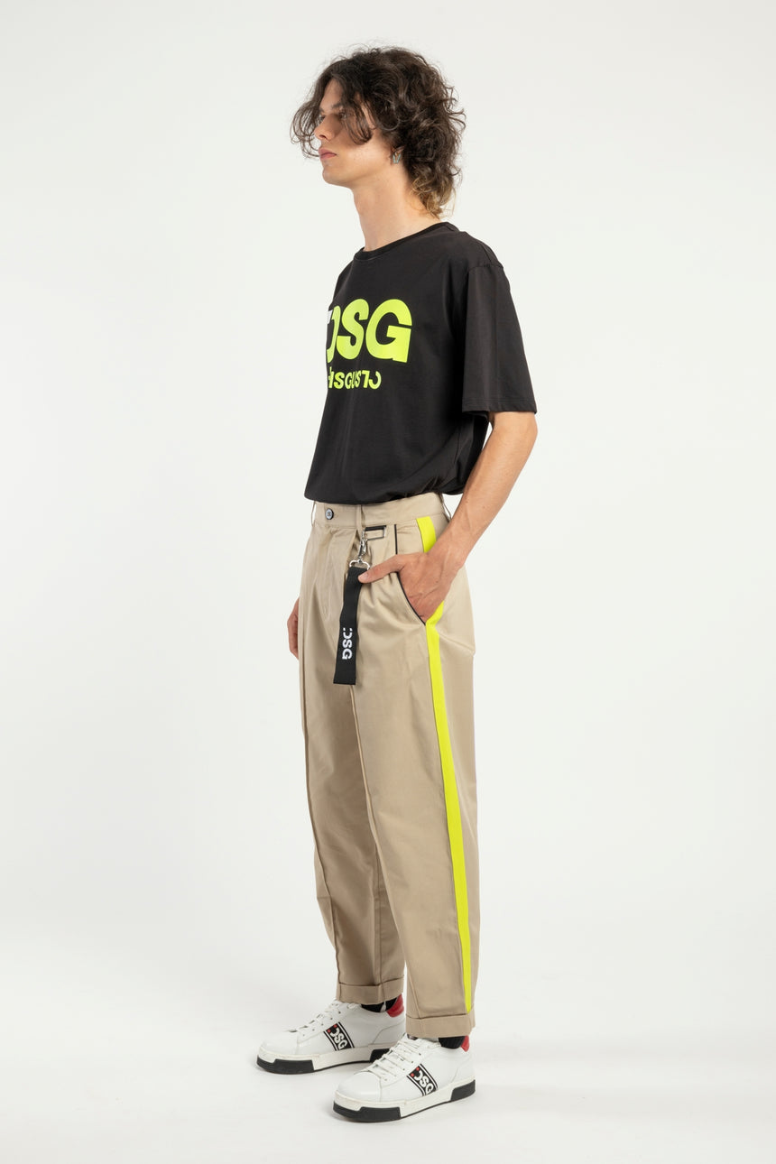 PANTALONE CHINO DSG IN GABARDINA BEIGE CON GRO LATERALE FLUO