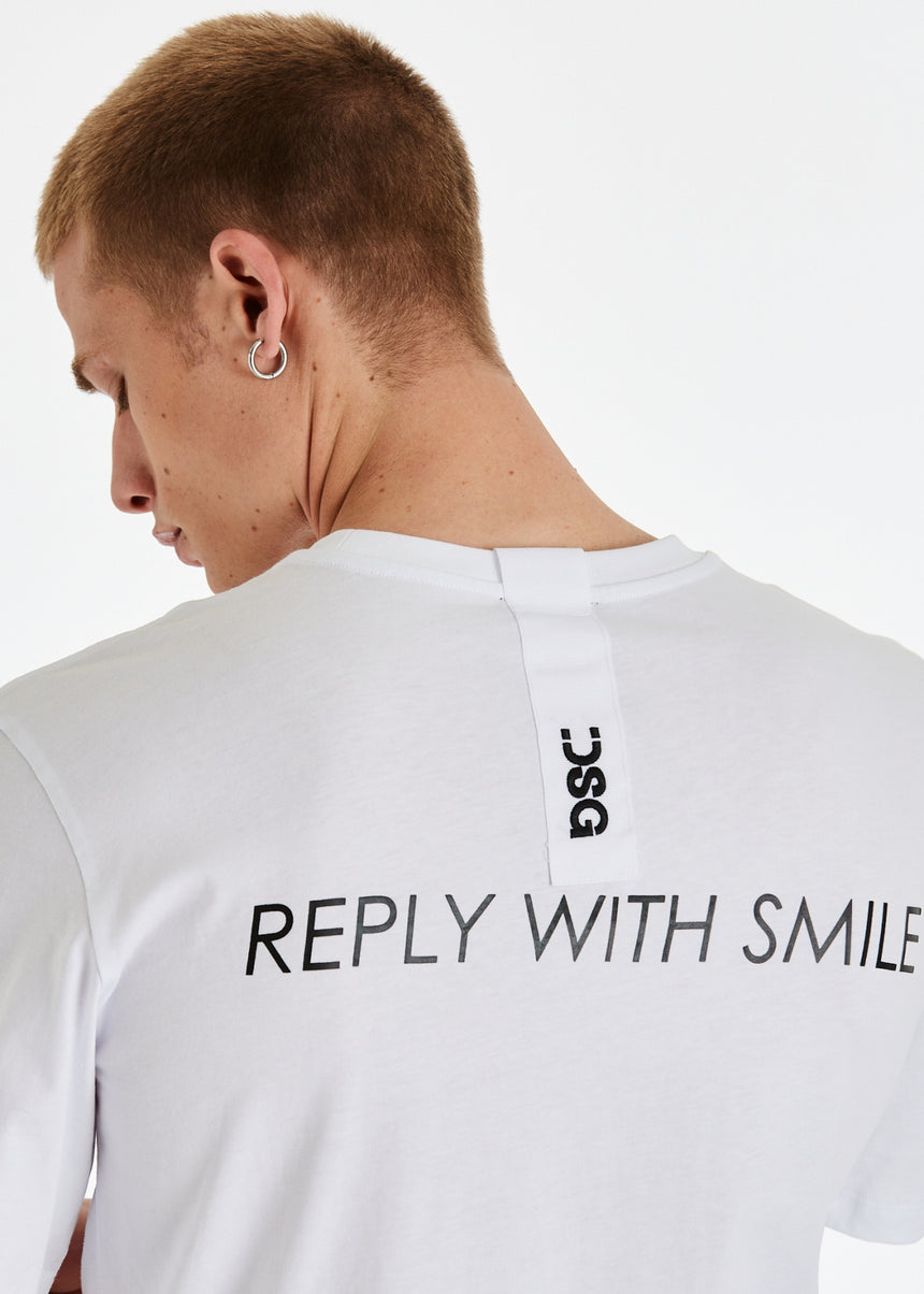 T-SHIRT DSG BIANCA CON STAMPA "REPLY WITH SMILE" NERA SUL DIETRO